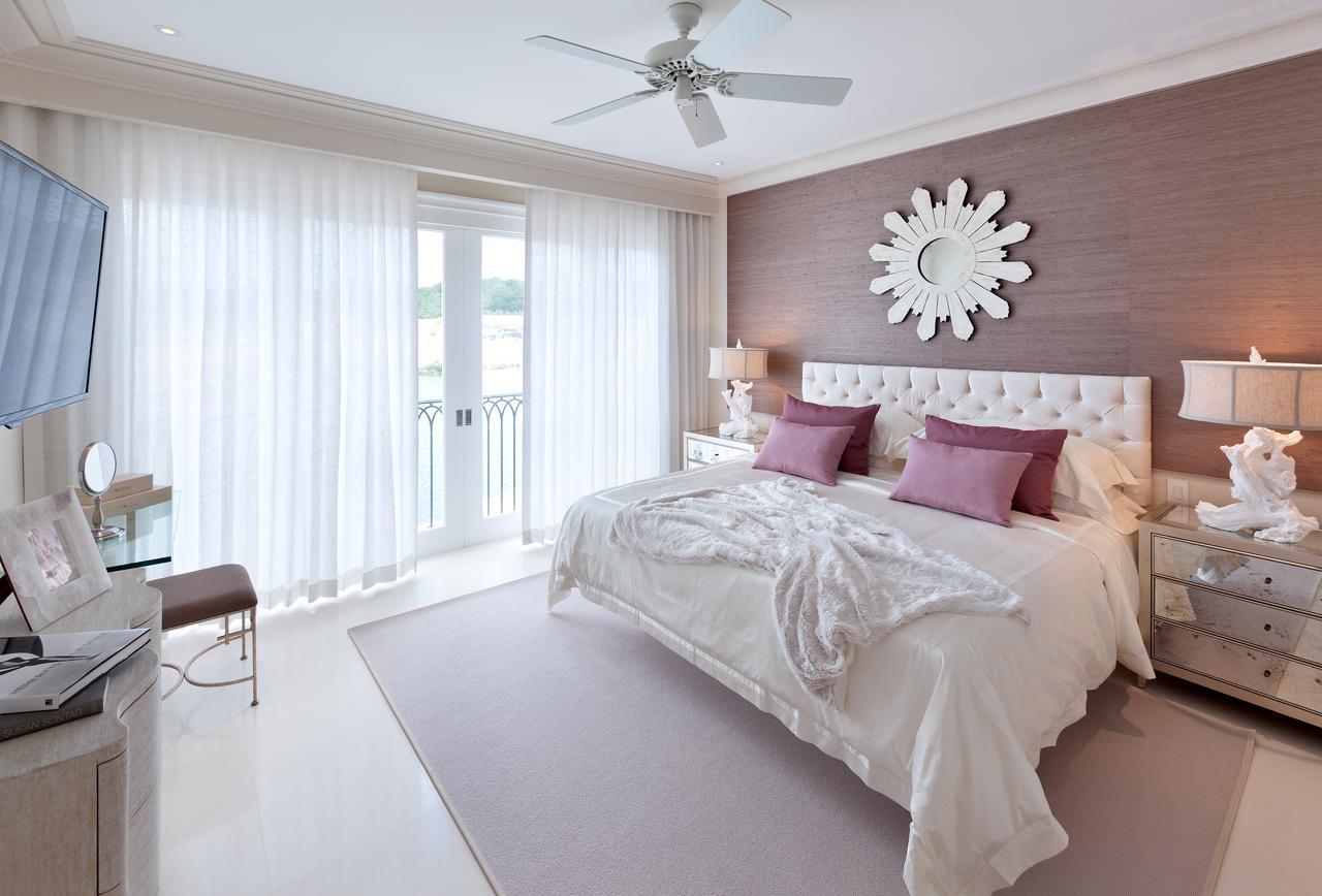 Port Ferdinand Marina & Luxury Residences 세인트 피터 외부 사진